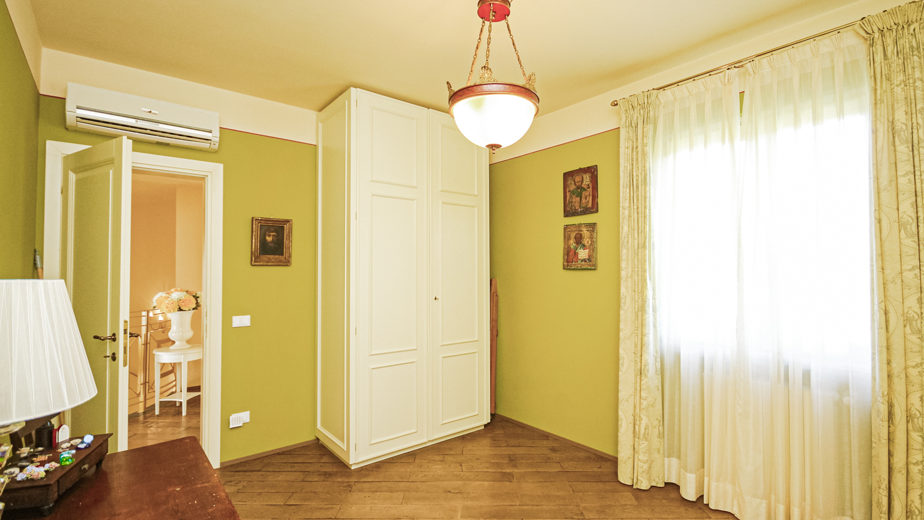Big Image 20