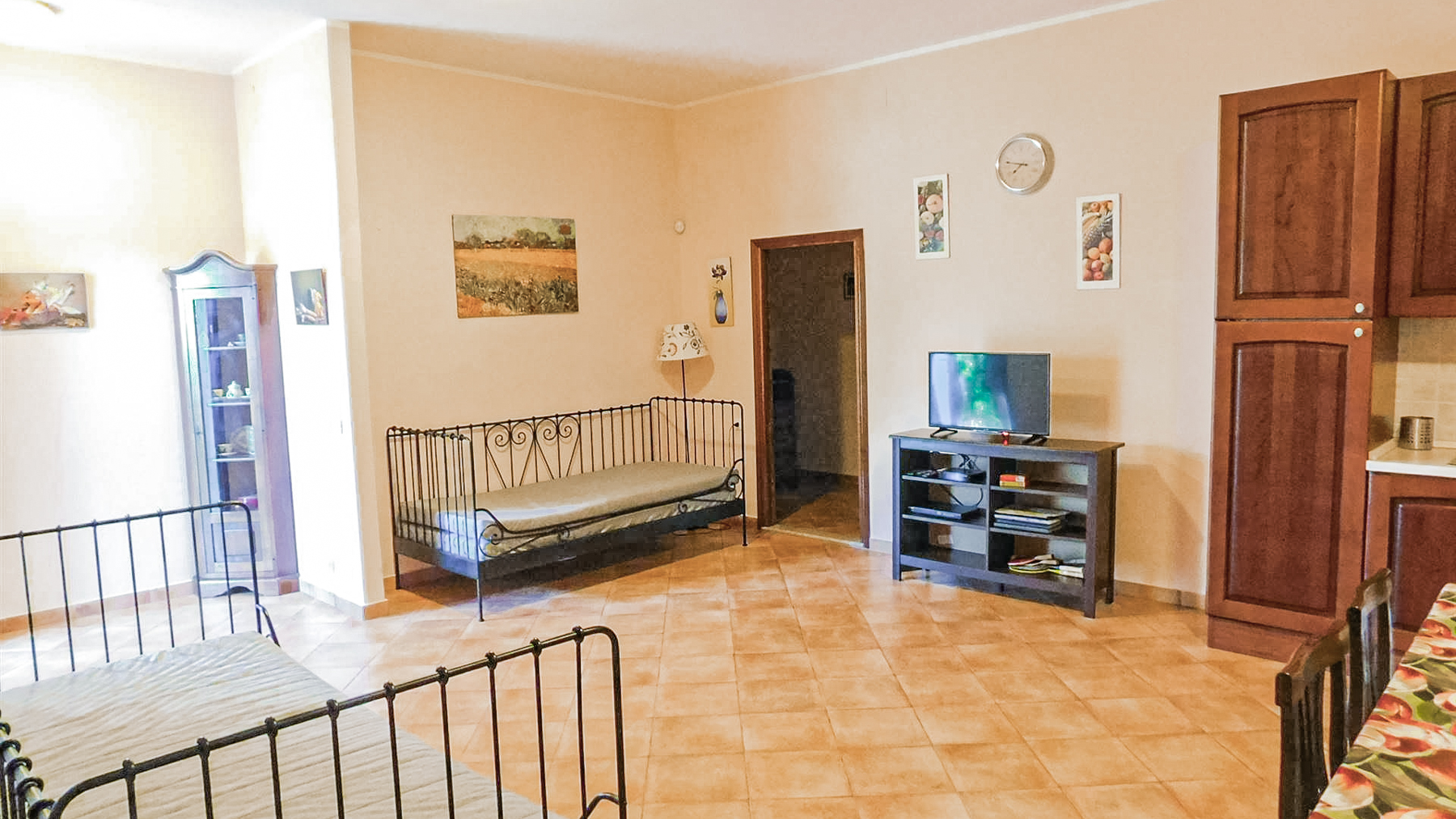 Big Image 14