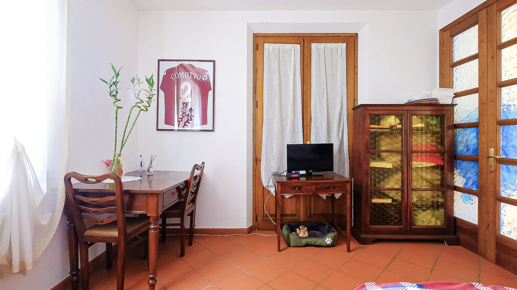 Big Image 26