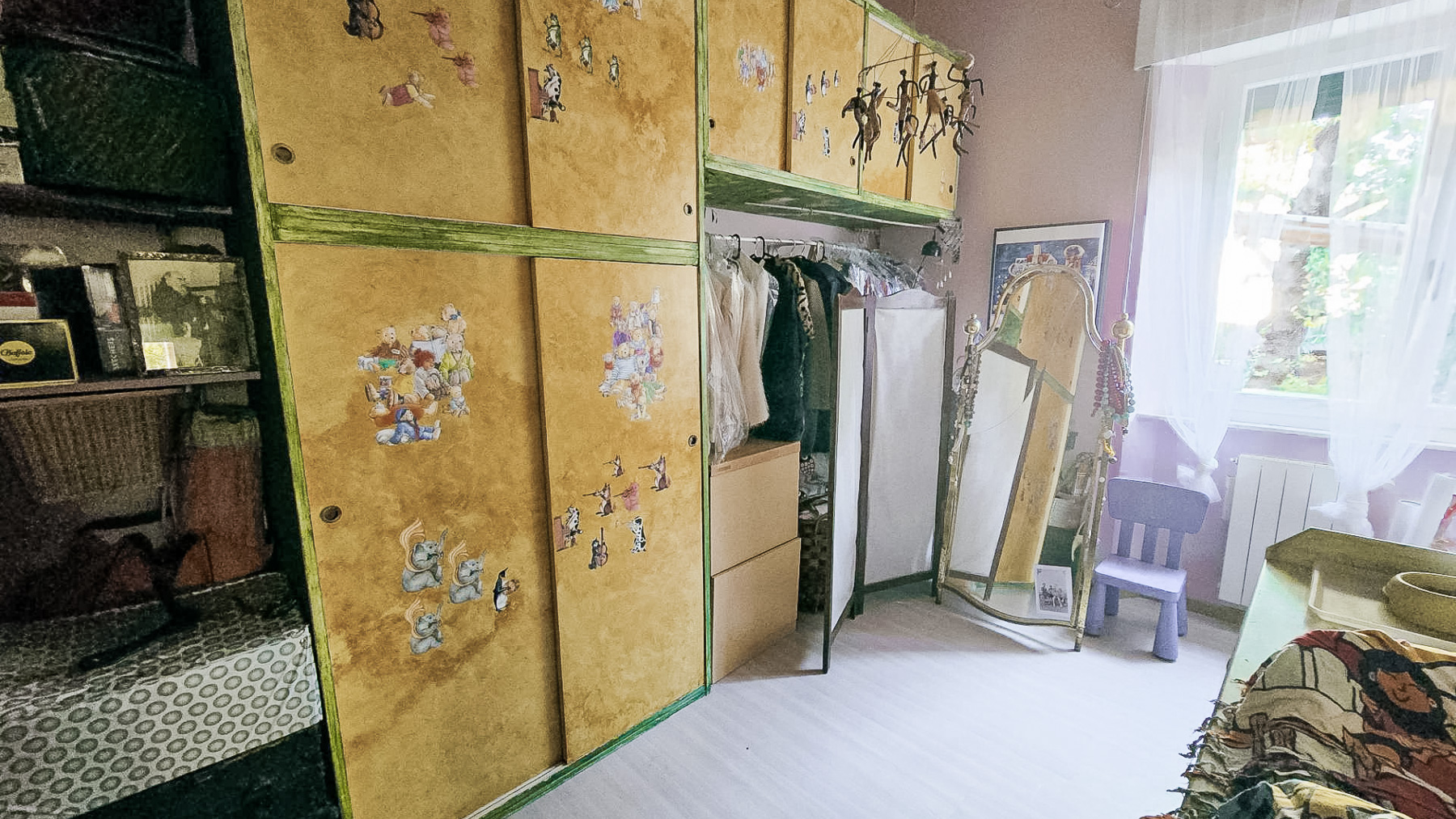 Big Image 15