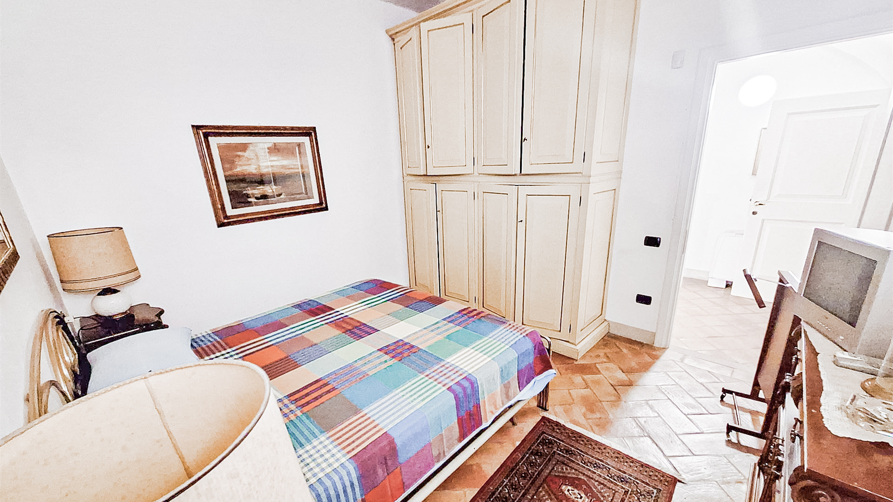 Big Image 13