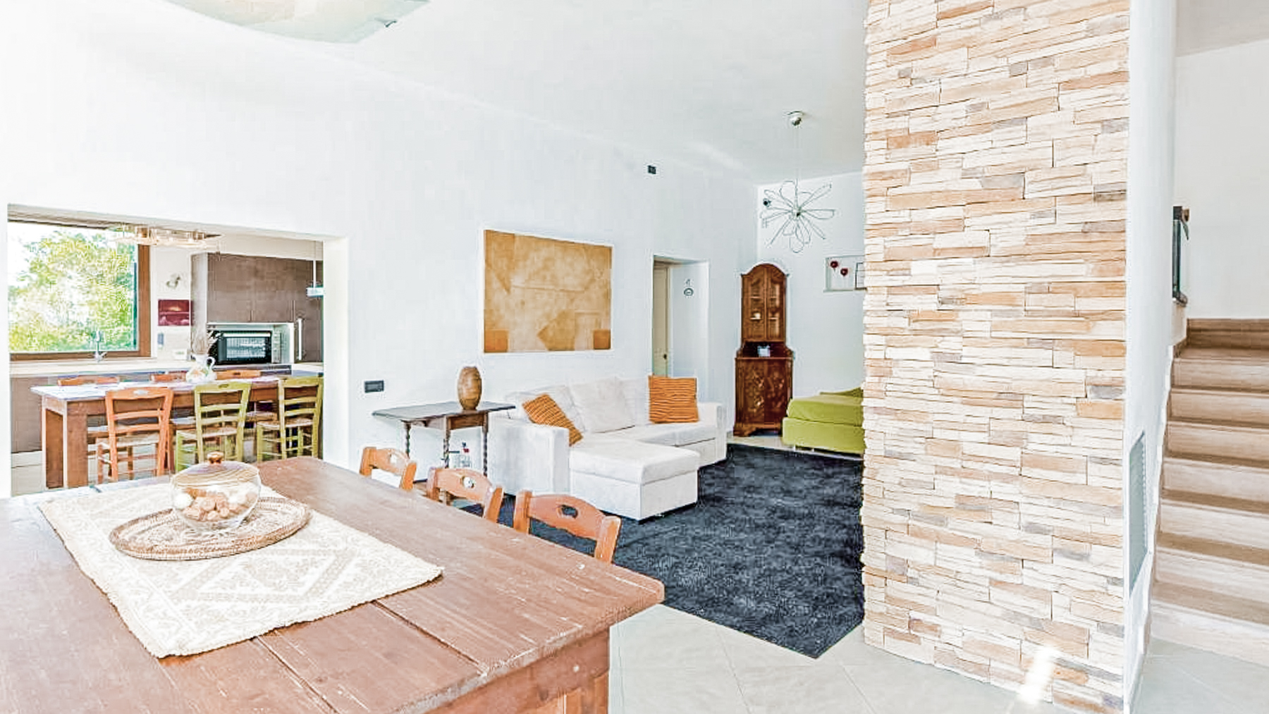 Big Image 12