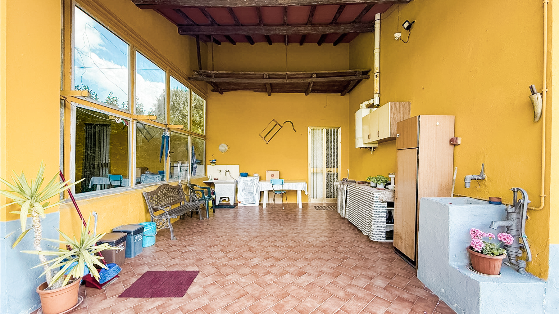 Big Image 14