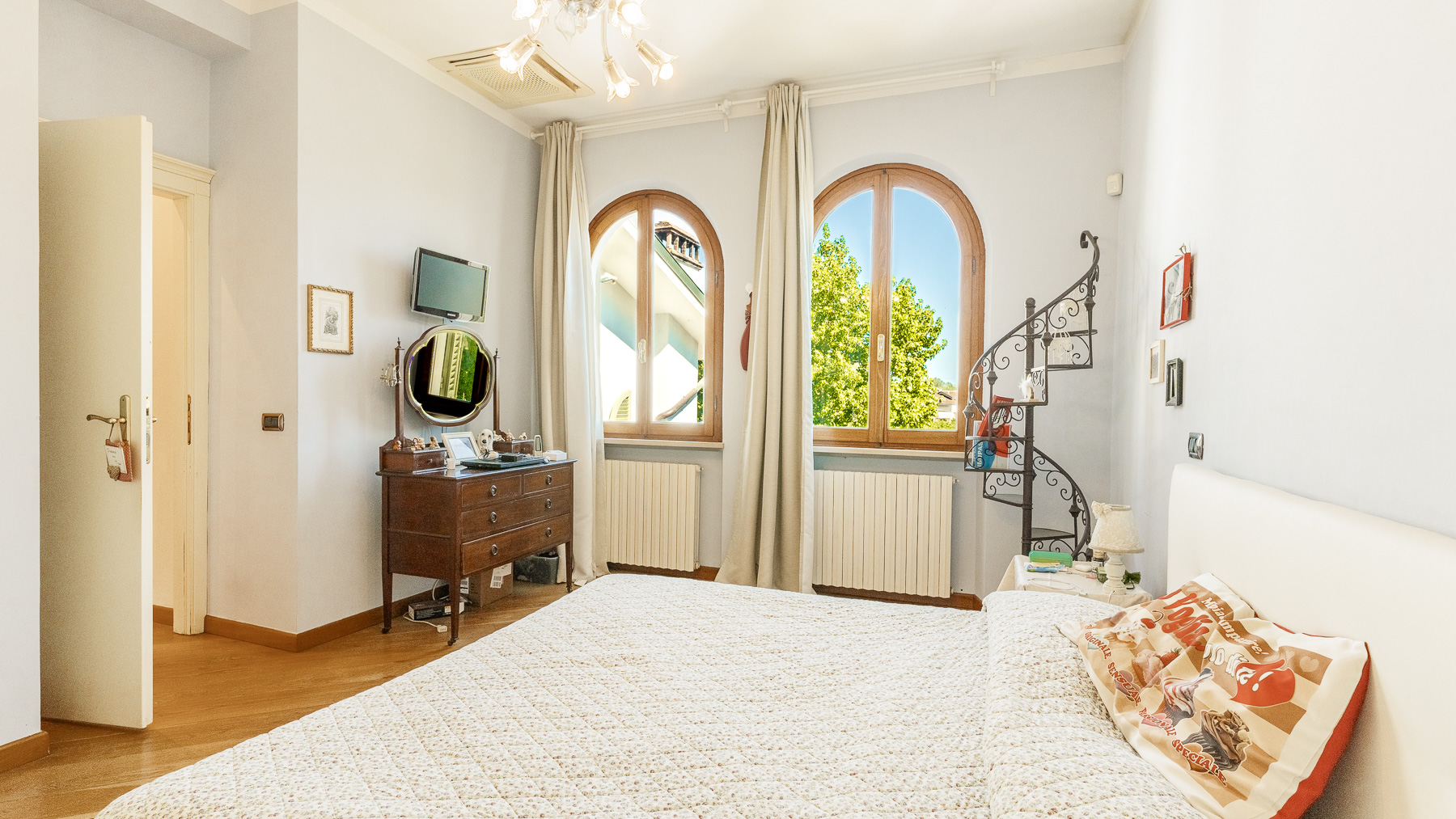 Big Image 20