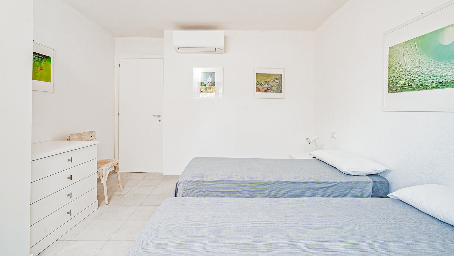 Big Image 26