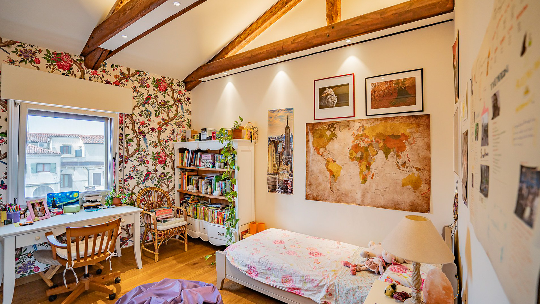 Big Image 15